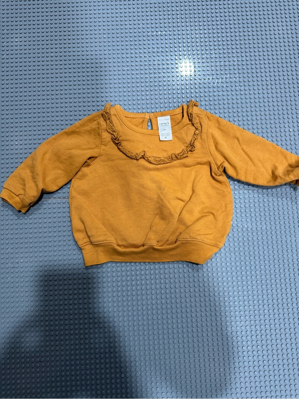 Carter’s ling sleeve top & short sleeve top with pant size 6month